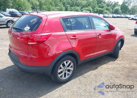 2015 Kia Sportage Lx z USA, uszkodzony, nr VIN KNDPBCAC6F7694311